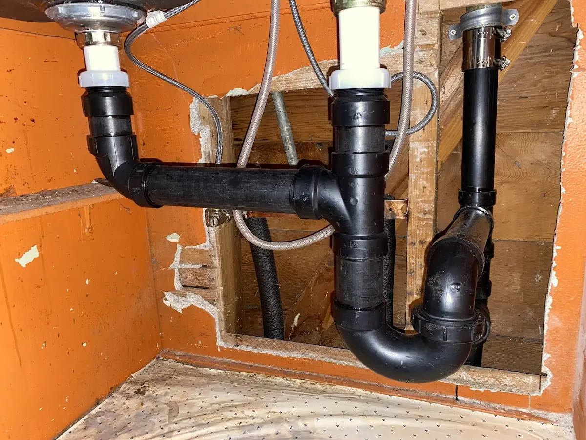 Professional Pipe Bursting equipment and tools on the job in Nuevo